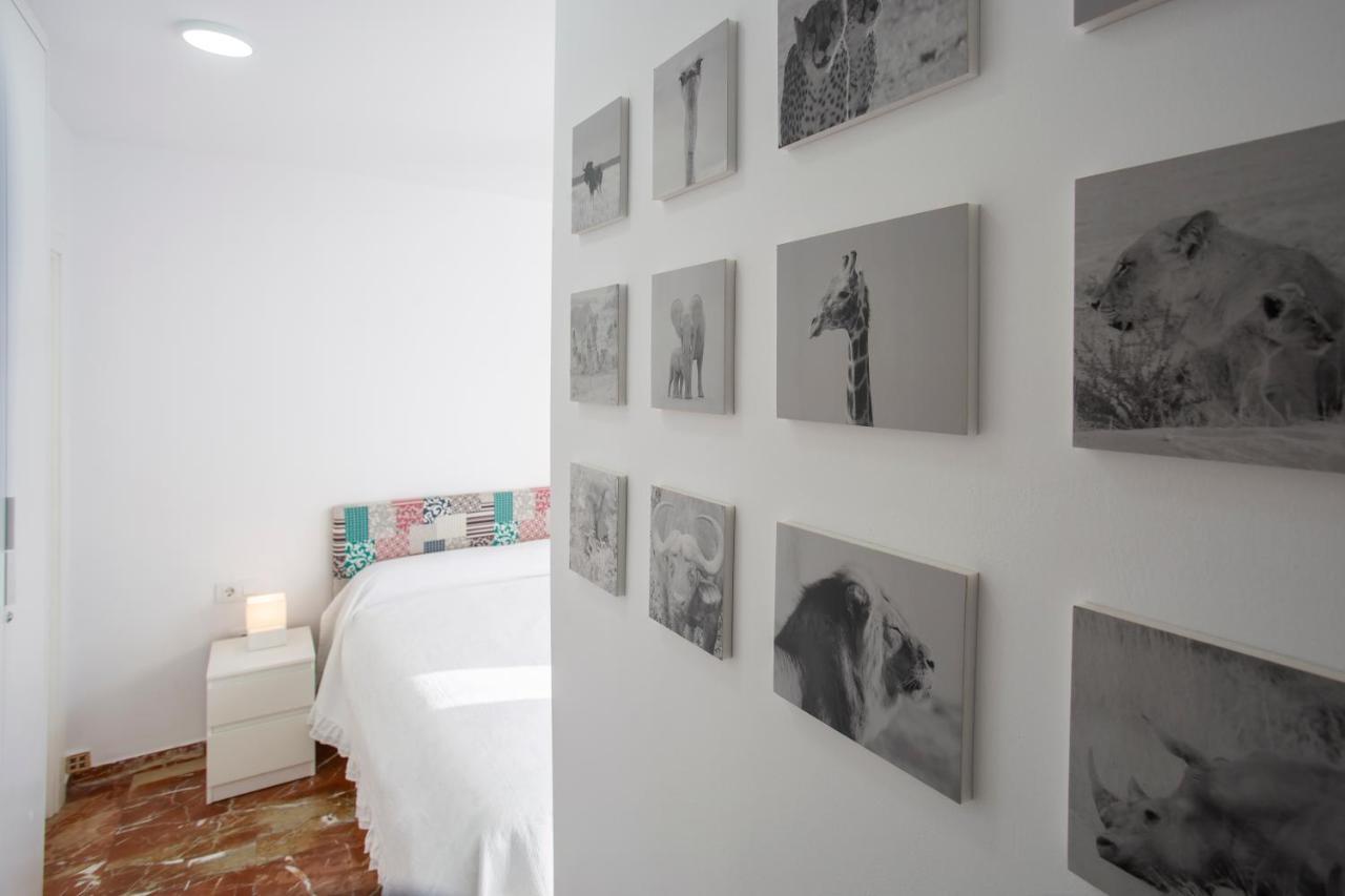 Borbolla Sevilla Urban - Parking ภายนอก รูปภาพ