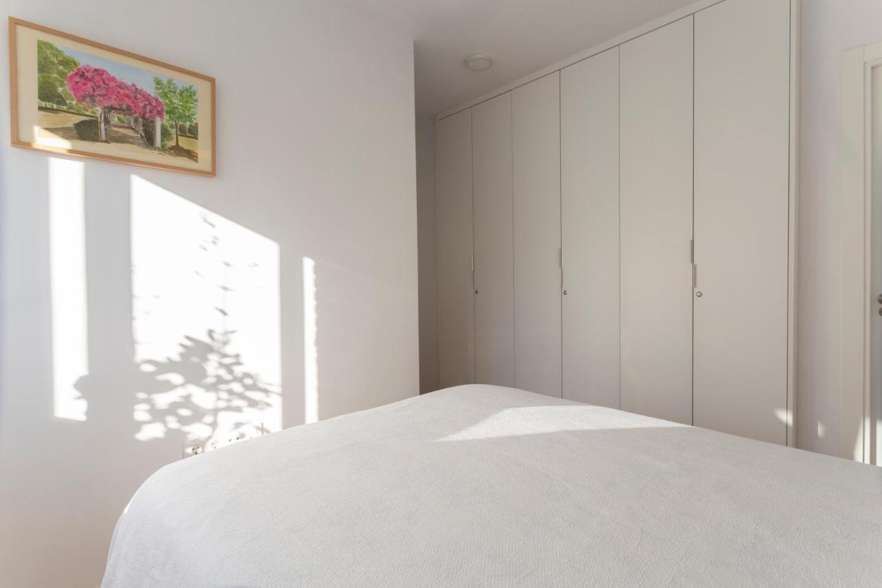 Borbolla Sevilla Urban - Parking ภายนอก รูปภาพ